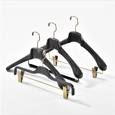 Heavy Duty Plastic Hangers Black Heavy Duty Plastic Hangers Black